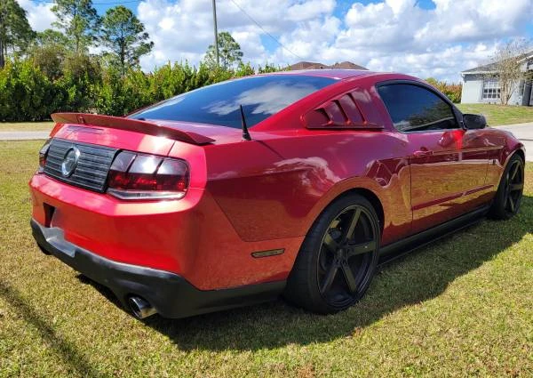 2010 Ford S197 Mustang - Image 6 of 14