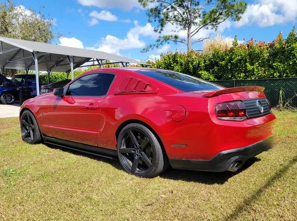 2010 Ford S197 Mustang - Image 7 of 14