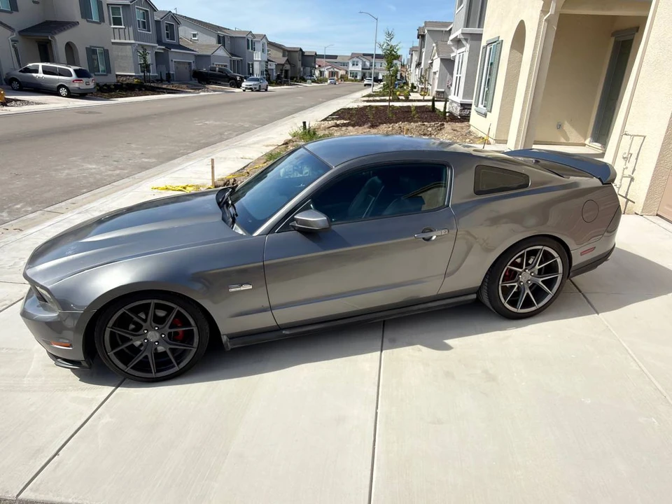 2010 Ford S197 Mustang GT - Image 5 of 24