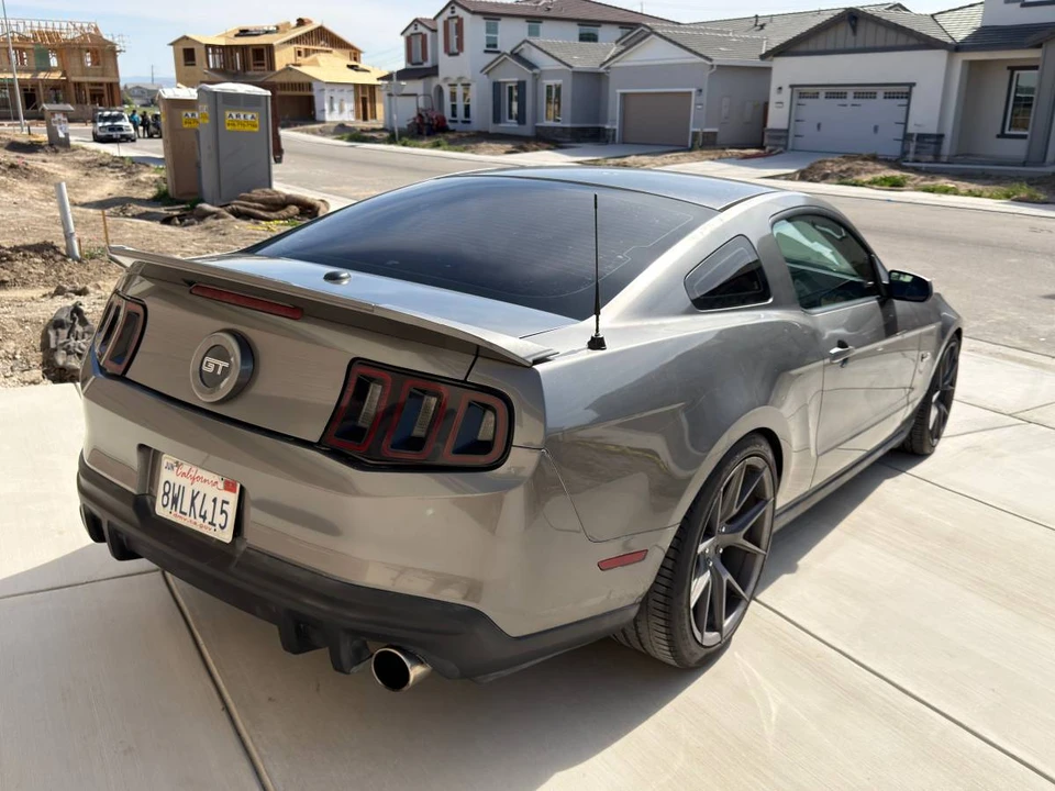 2010 Ford S197 Mustang GT - Image 11 of 24