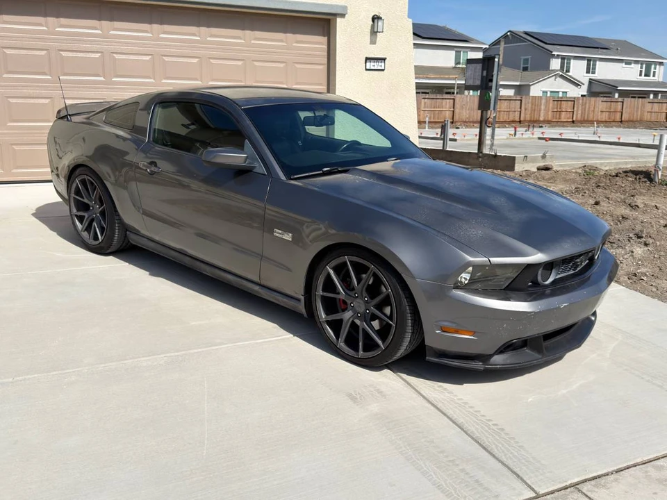 2010 Ford S197 Mustang GT - Image 9 of 24