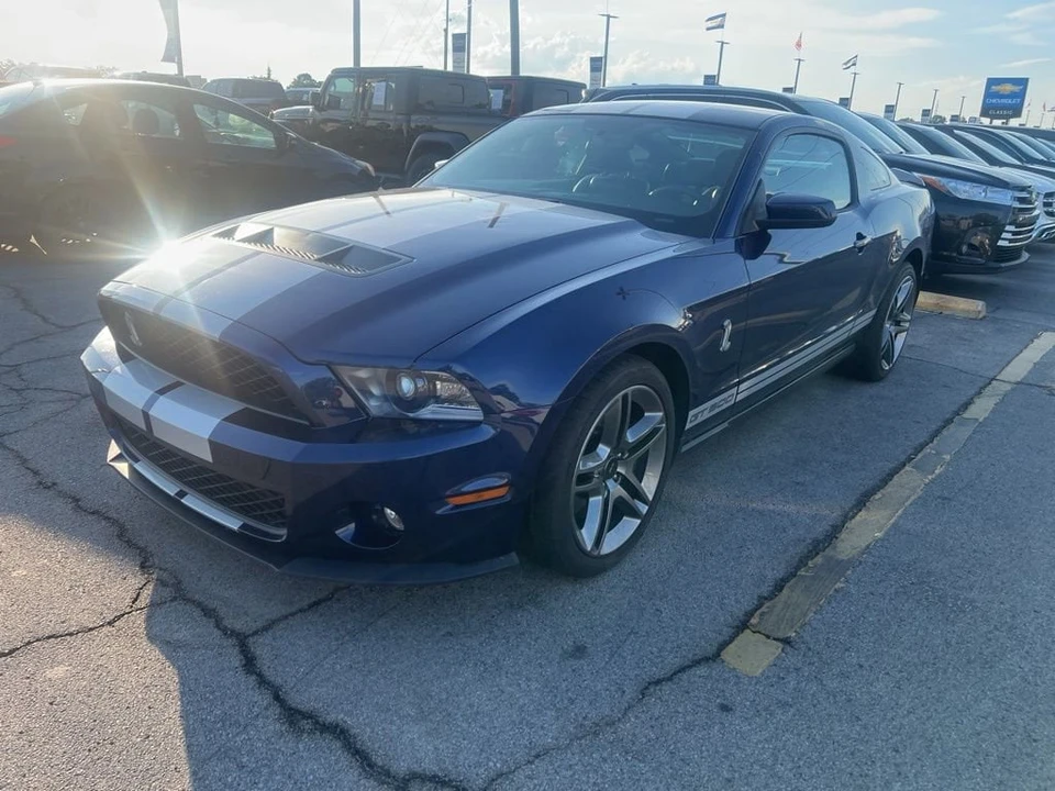 2010 Ford S197 Mustang - Image 2 of 13