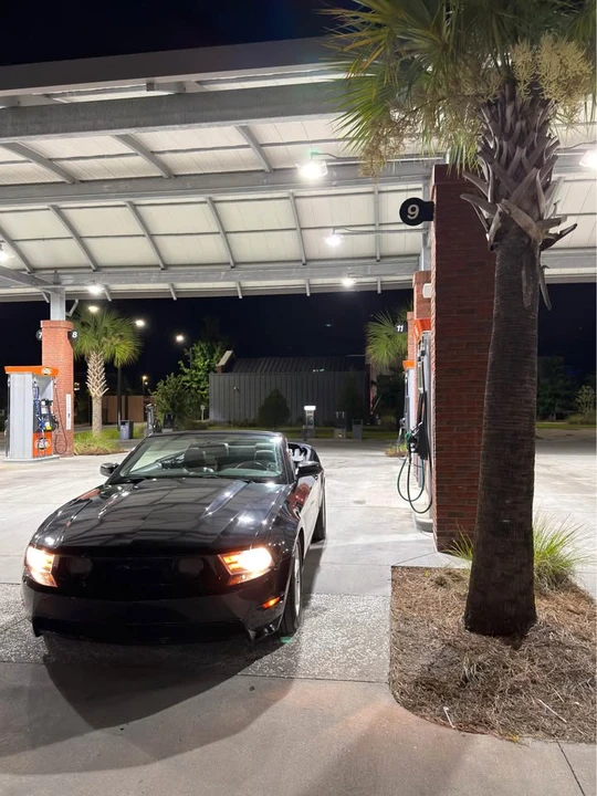 2010 Ford S197 Mustang GT - Image 11 of 18