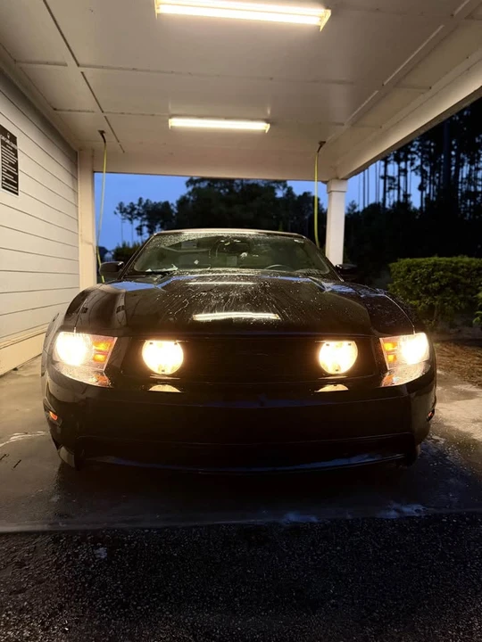 2010 Ford S197 Mustang GT - Image 13 of 18