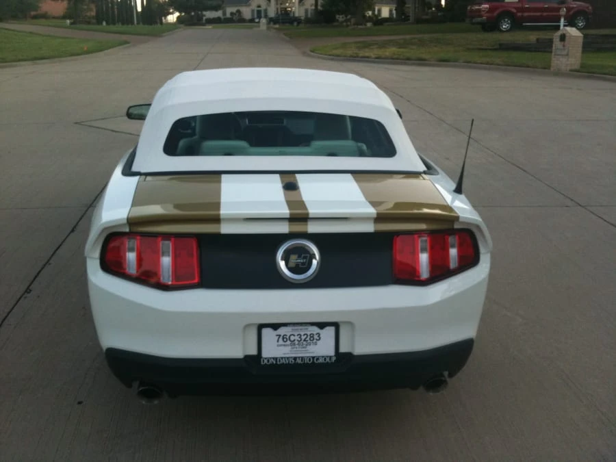 2010 Ford S197 Mustang - Image 4 of 7