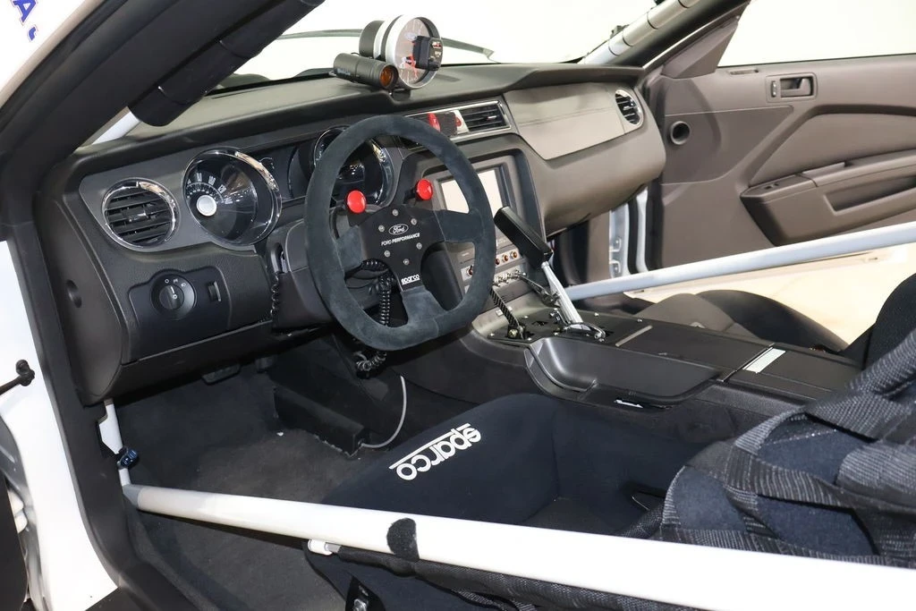 2010 Ford S197 Mustang - Image 21 of 21