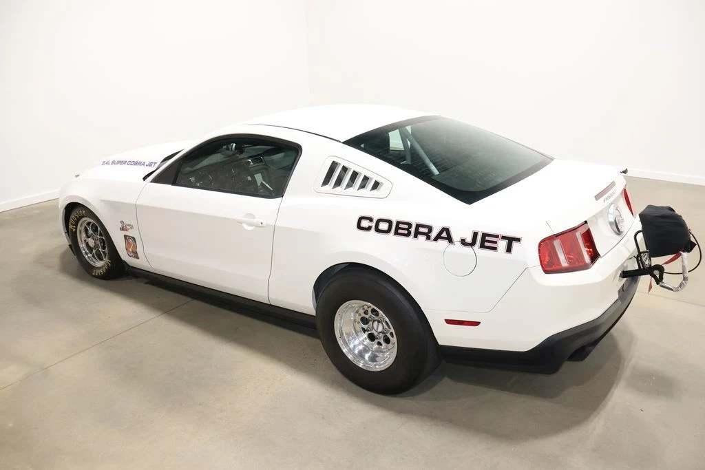 2010 Ford S197 Mustang - Image 8 of 21