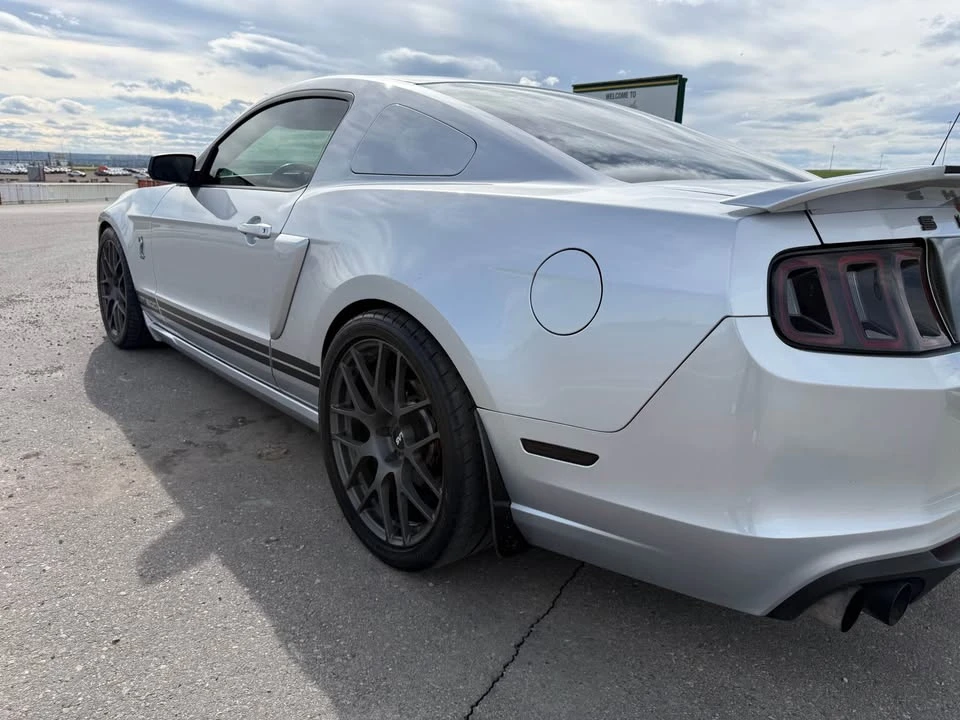 2010 Ford S197 Mustang - Image 9 of 15