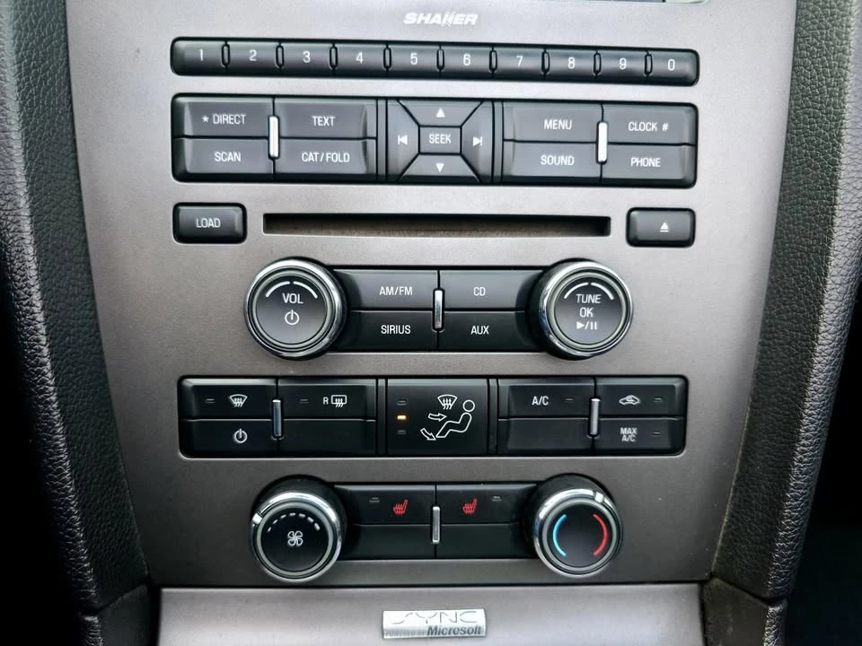 2010 Ford S197 Mustang - Image 18 of 19