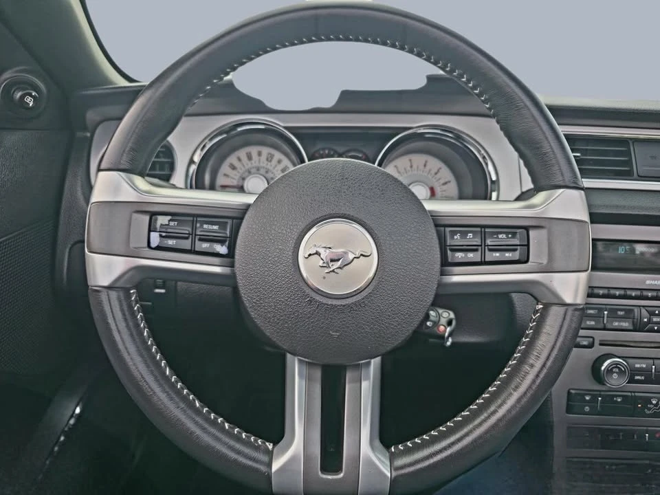 2010 Ford S197 Mustang - Image 15 of 19