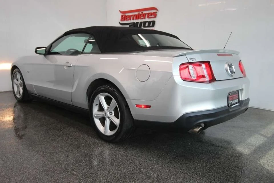 2010 Ford S197 Mustang - Image 15 of 15