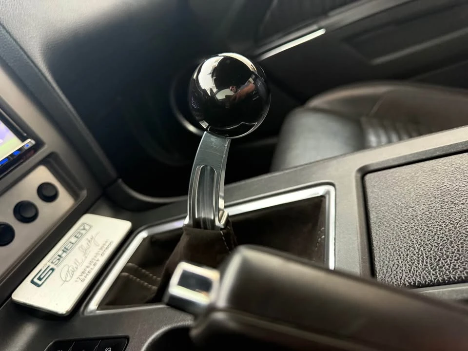 2010 Ford S197 Mustang - Image 5 of 15