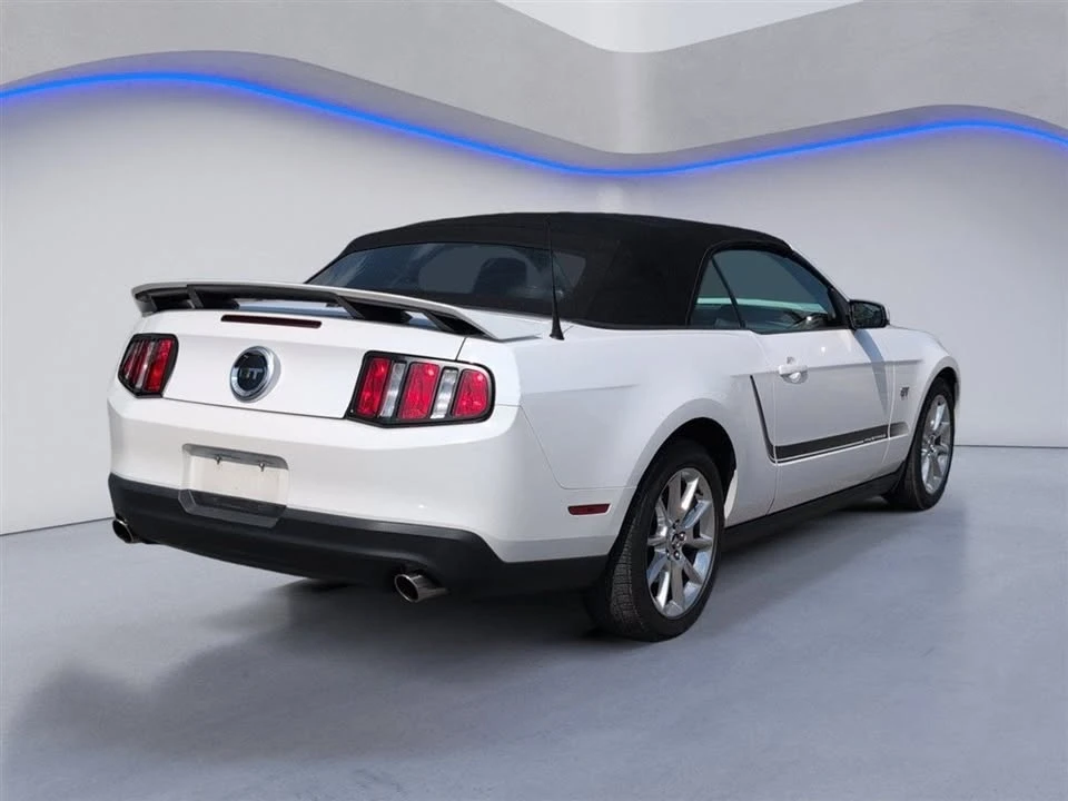 2010 Ford S197 Mustang - Image 3 of 17