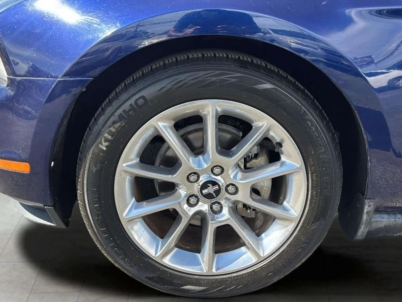 2010 Ford S197 Mustang - Image 11 of 12