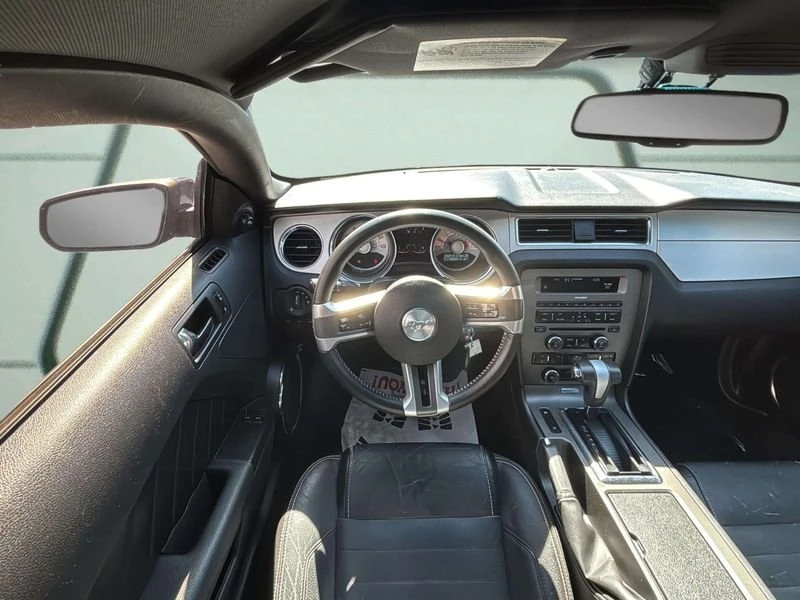 2010 Ford S197 Mustang - Image 8 of 12