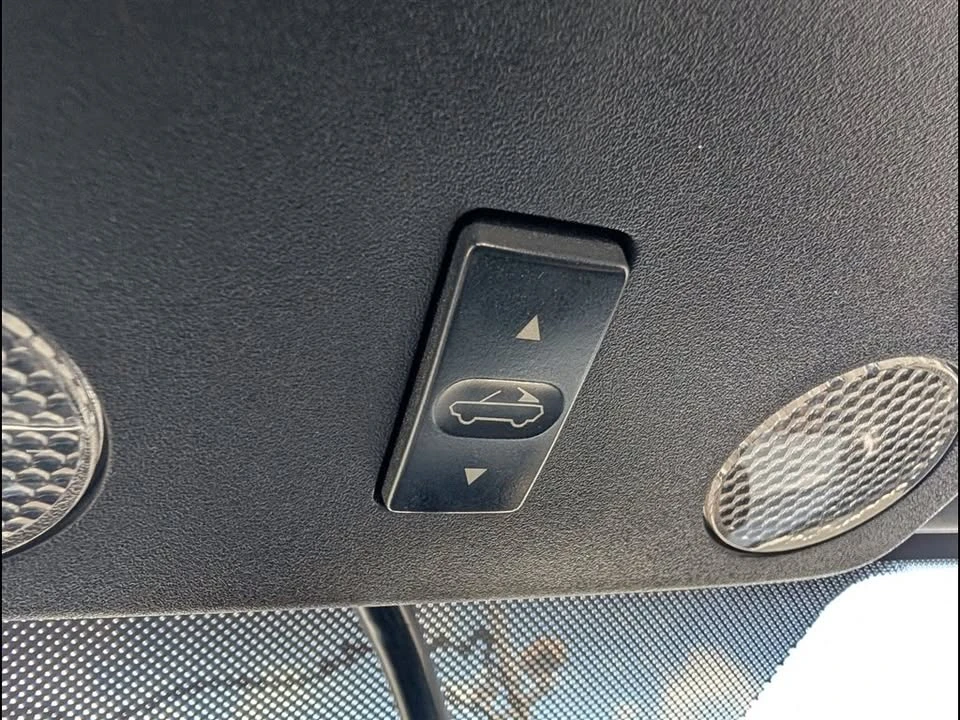 2010 Ford S197 Mustang - Image 16 of 17