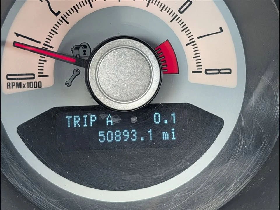 2010 Ford S197 Mustang - Image 10 of 17