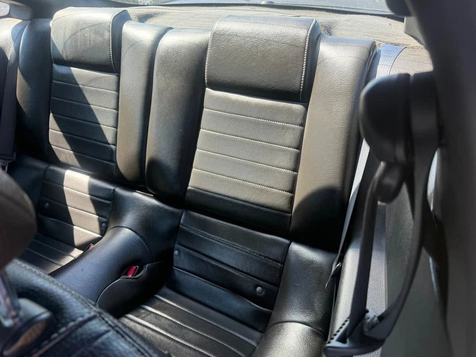 2010 Ford S197 Mustang - Image 10 of 20