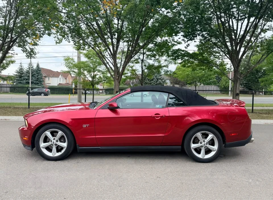 2010 Ford S197 Mustang - Image 9 of 20