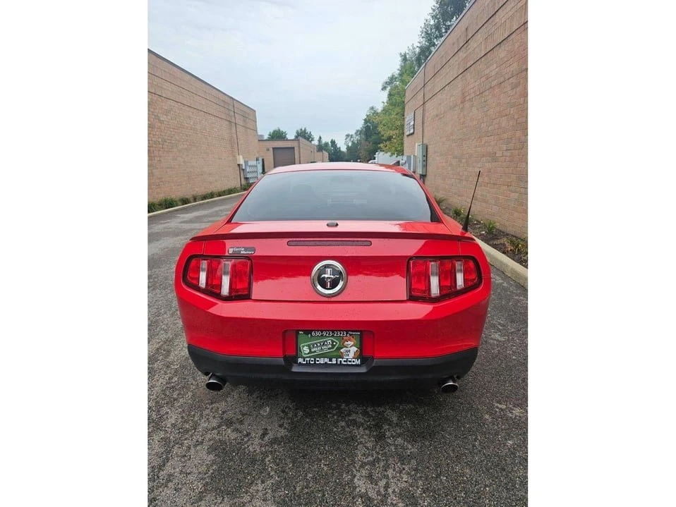 2010 Ford S197 Mustang - Image 6 of 13