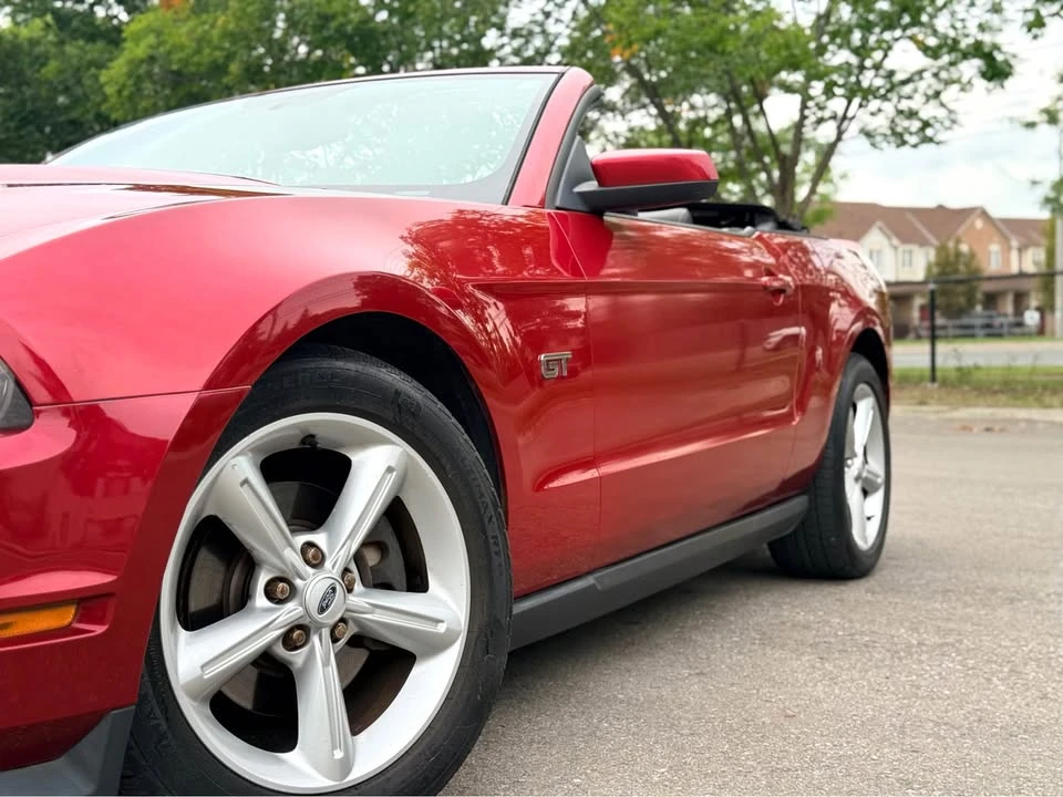 2010 Ford S197 Mustang - Image 2 of 20