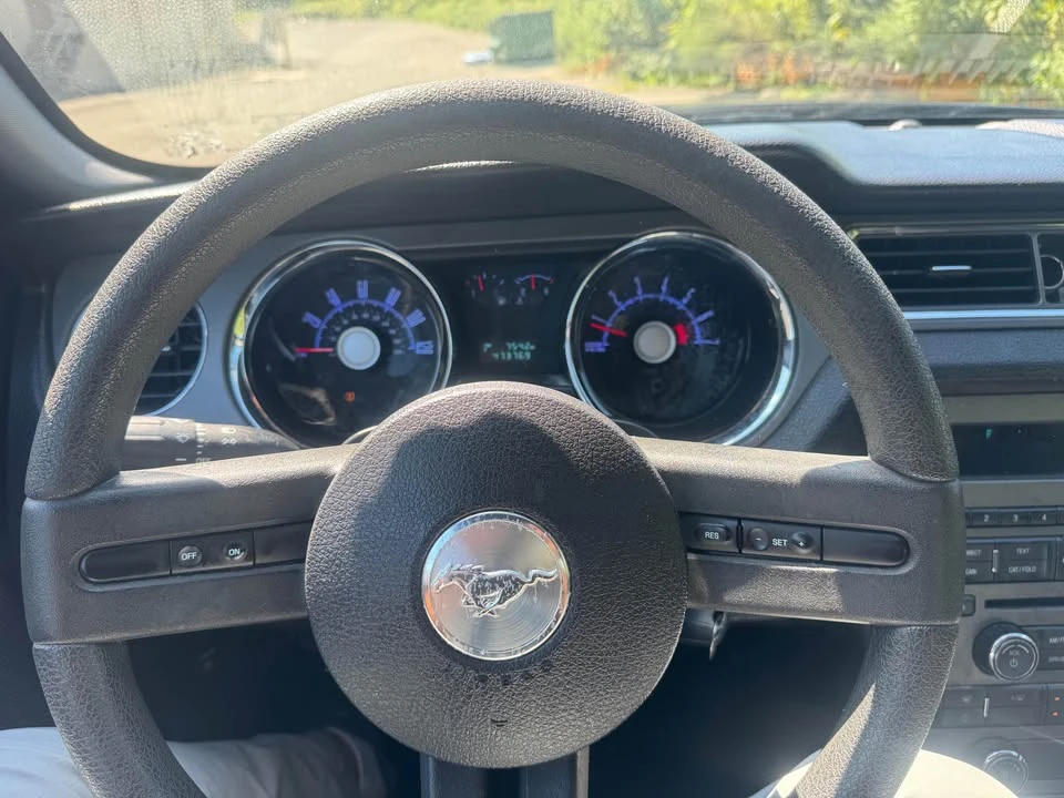 2010 Ford S197 Mustang - Image 11 of 11