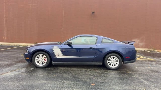 2010 Ford S197 Mustang - Image 10 of 16