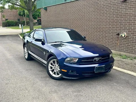 2010 Ford Mustang Premium Coupe 2D