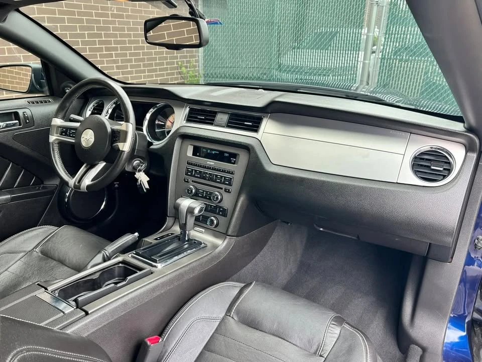2010 Ford S197 Mustang - Image 6 of 20
