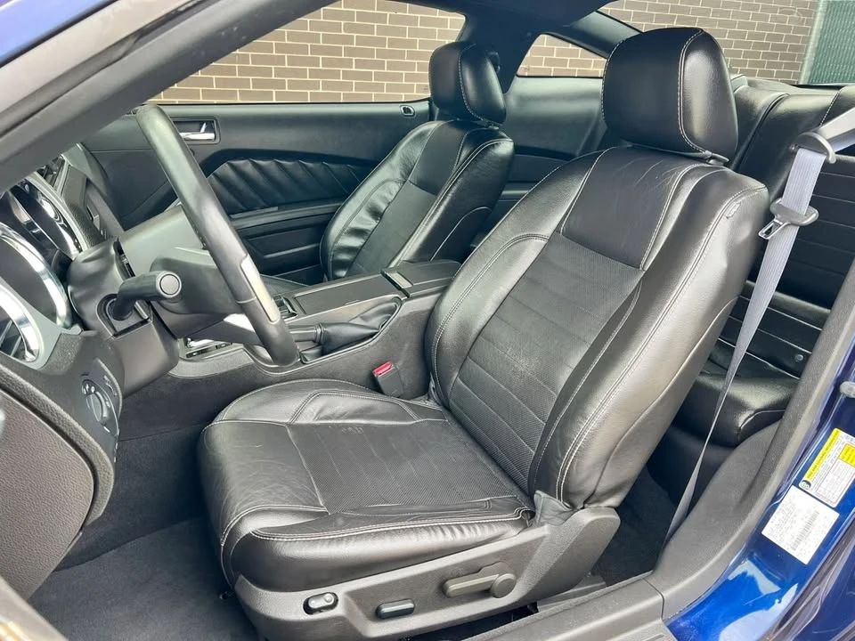 2010 Ford S197 Mustang - Image 5 of 20