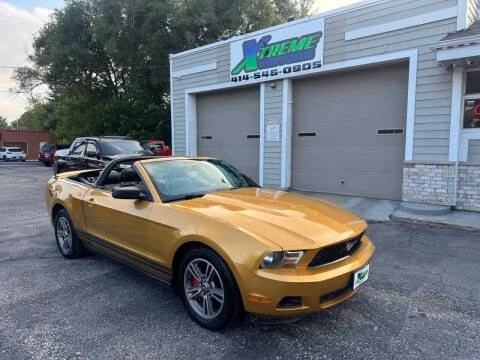 2010 Ford S197 Mustang - Image 6 of 12