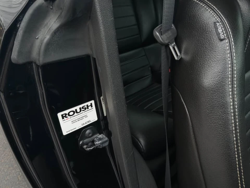 2010 Ford S197 Mustang - Image 12 of 18