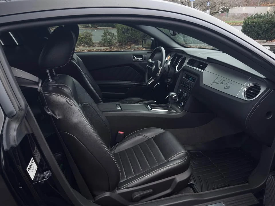 2010 Ford S197 Mustang - Image 10 of 18