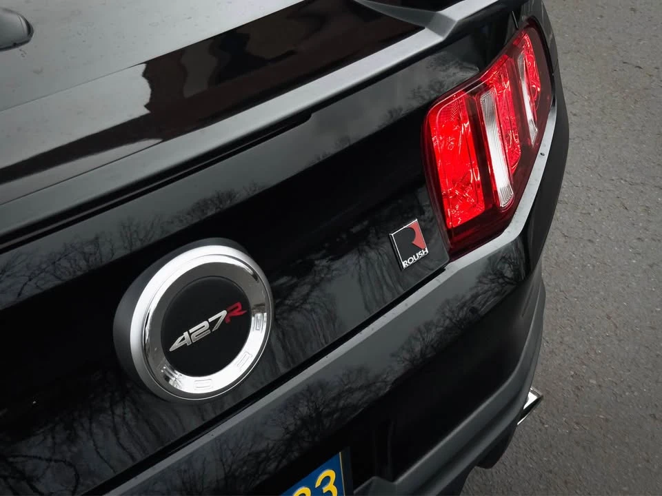 2010 Ford S197 Mustang - Image 13 of 18