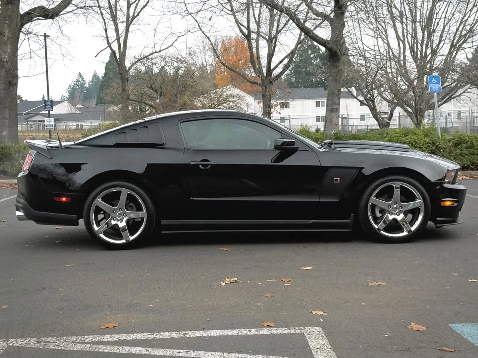 2010 Ford S197 Mustang - Image 4 of 18
