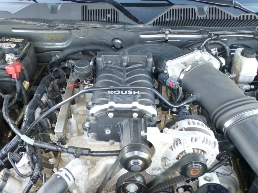 2010 Ford S197 Mustang - Image 5 of 9