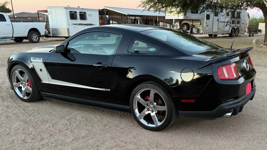 2010 Ford S197 Mustang - Image 11 of 22