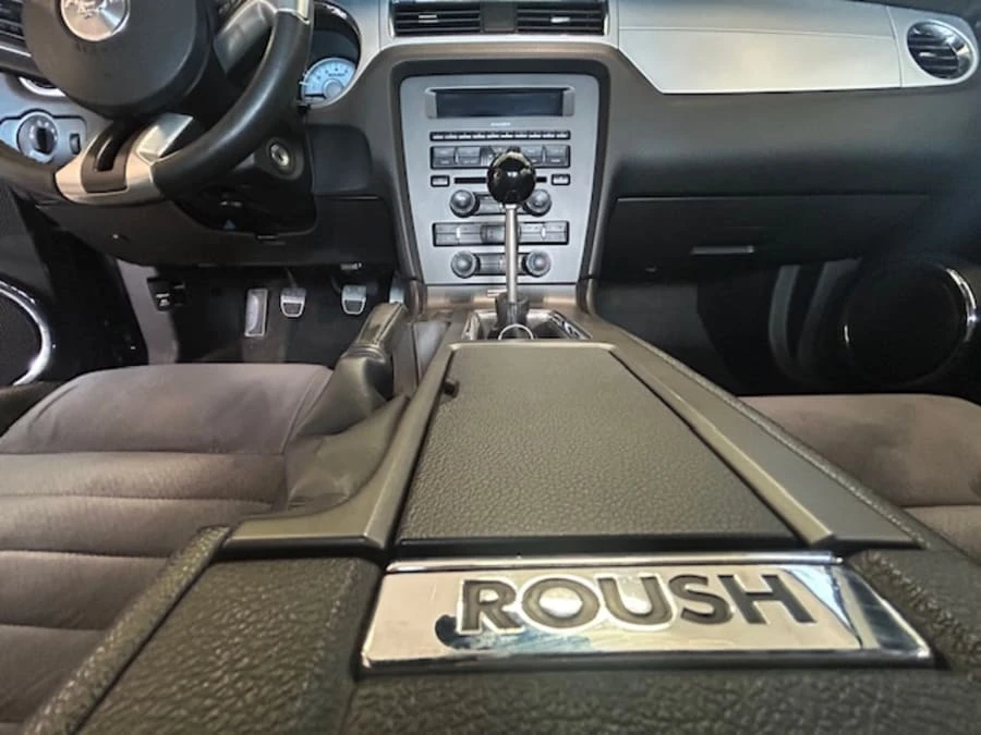 2010 Ford S197 Mustang - Image 15 of 22