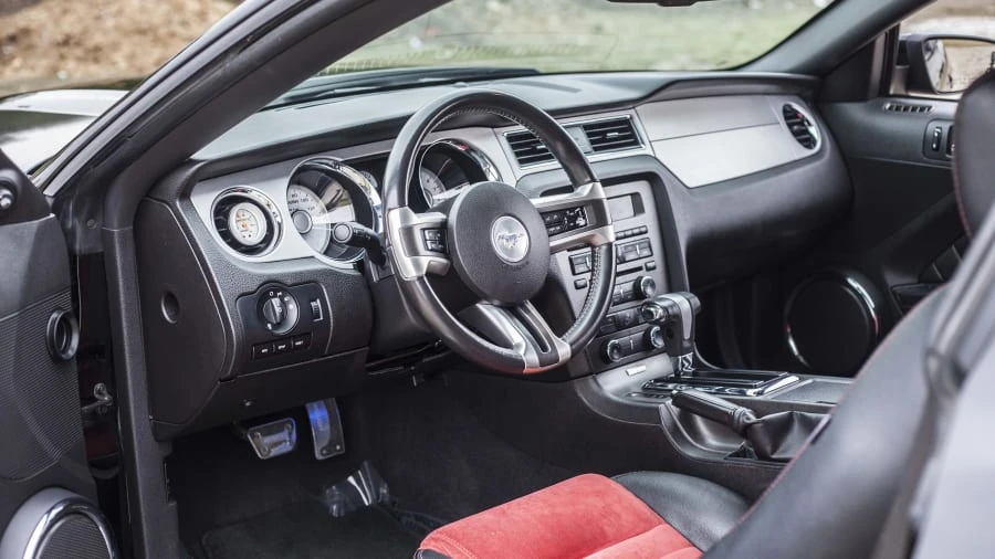 2010 Ford S197 Mustang - Image 3 of 12