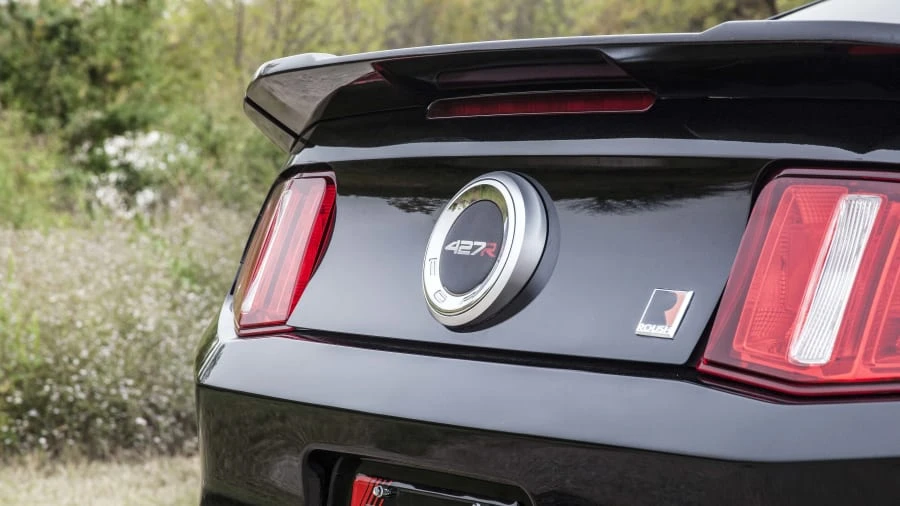 2010 Ford S197 Mustang - Image 11 of 12