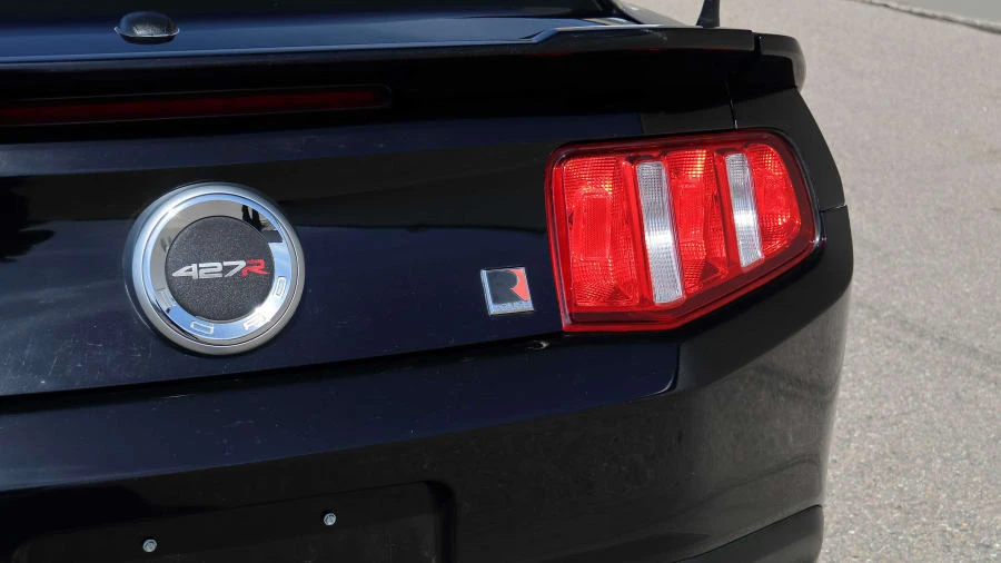 2010 Ford S197 Mustang - Image 13 of 31