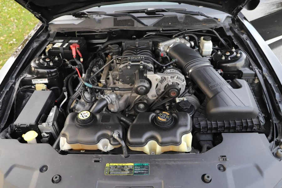 2010 Ford S197 Mustang - Image 6 of 9