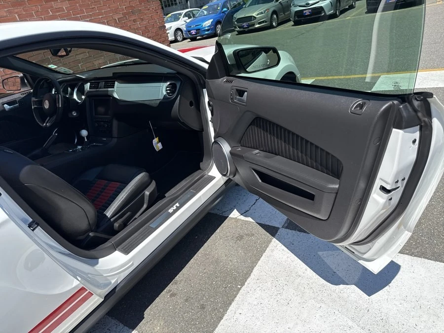 2010 Ford S197 Mustang - Image 30 of 31
