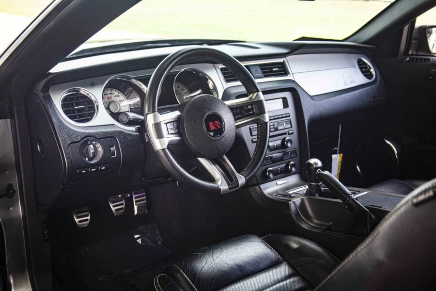 2010 Ford S197 Mustang - Image 3 of 21