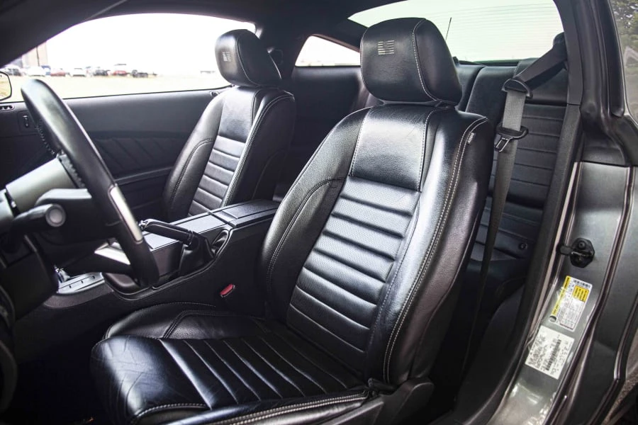 2010 Ford S197 Mustang - Image 4 of 21