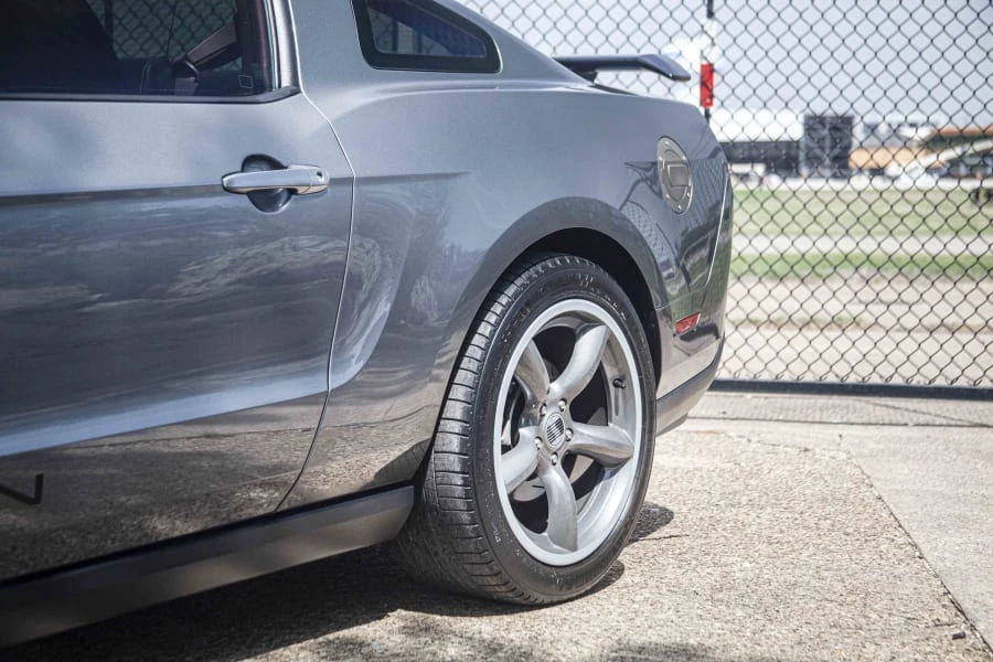 2010 Ford S197 Mustang - Image 19 of 21