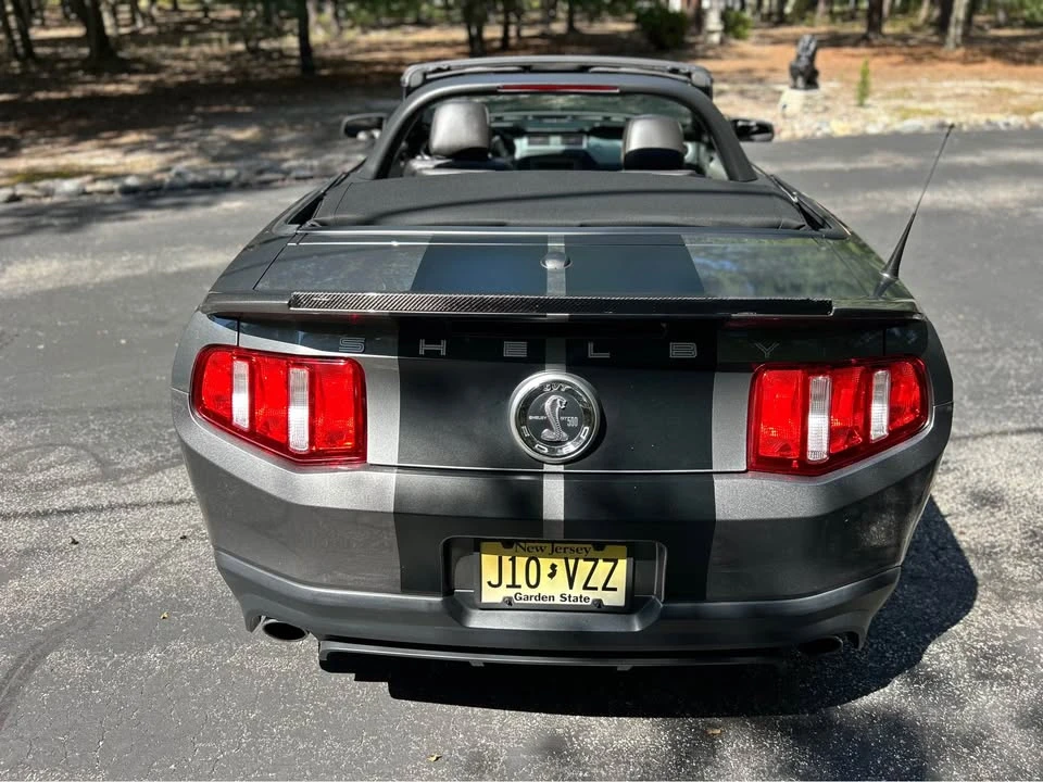 2010 Ford S197 Mustang - Image 11 of 20
