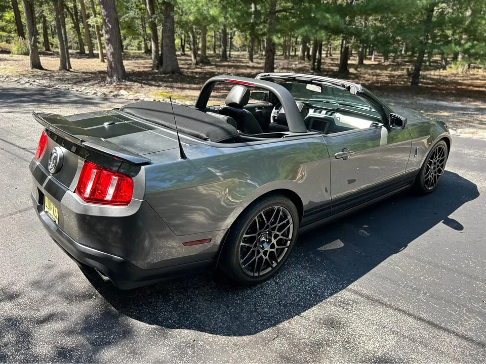 2010 Ford S197 Mustang - Image 14 of 20