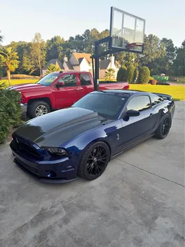 2010 Ford Mustang Shelby GT500 Cobra Coupe 2D