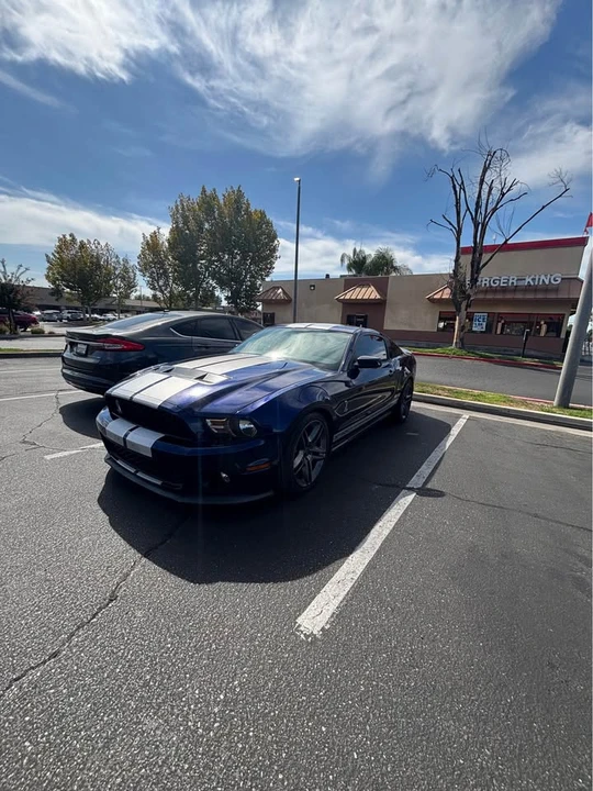 2010 Ford S197 Mustang - Image 2 of 3